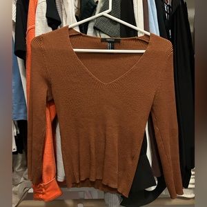 Brown quarter sleeve business casual top